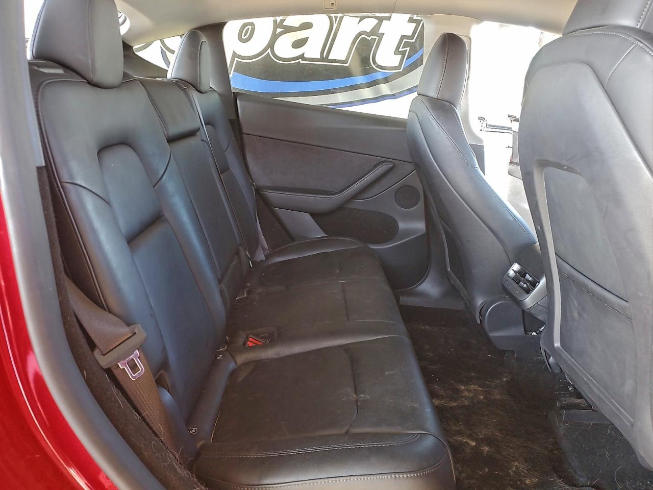 Tesla Model Y Image 10