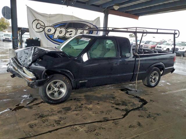  Salvage Chevrolet S-10