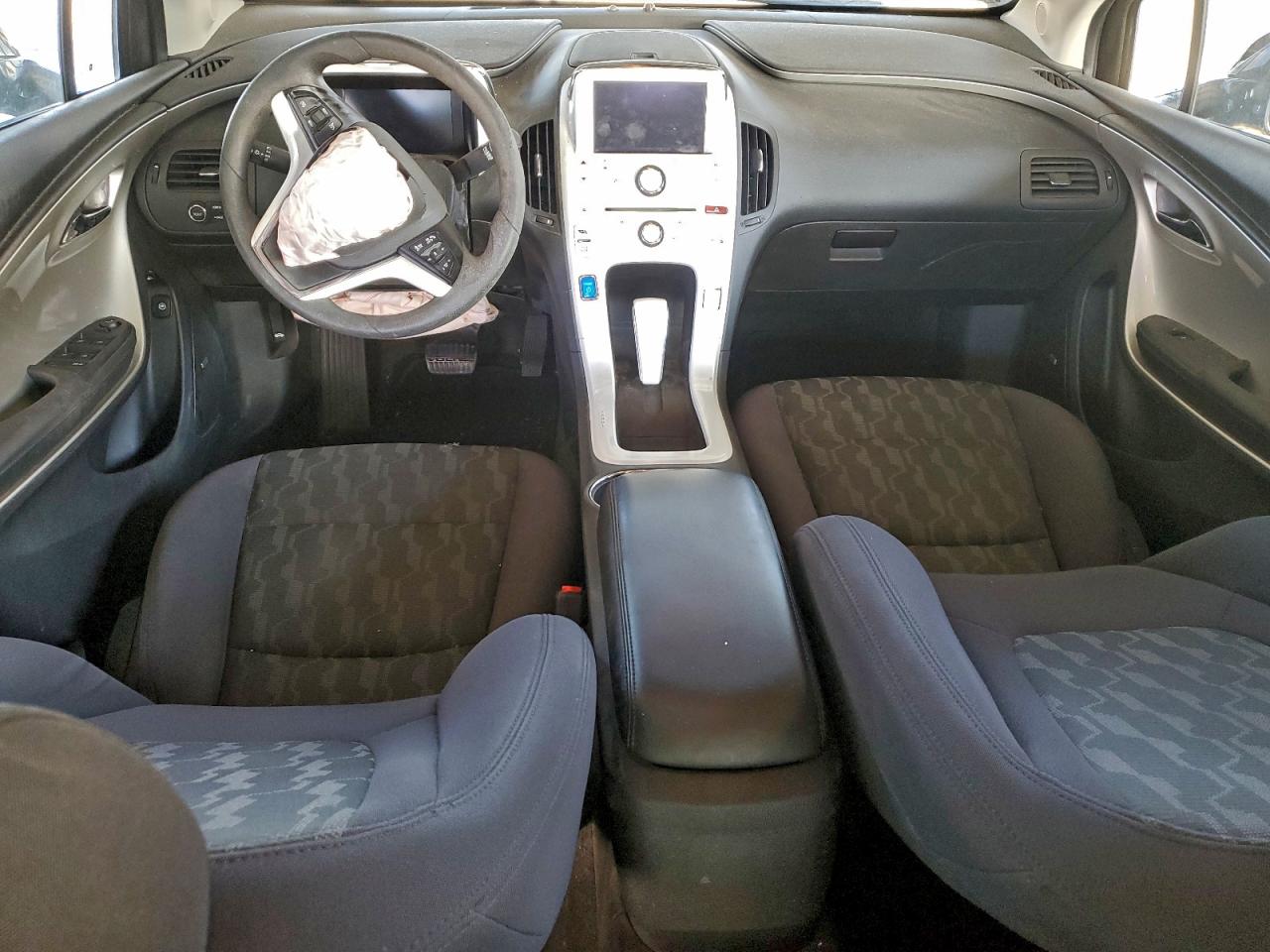 Chevrolet Volt Image 8