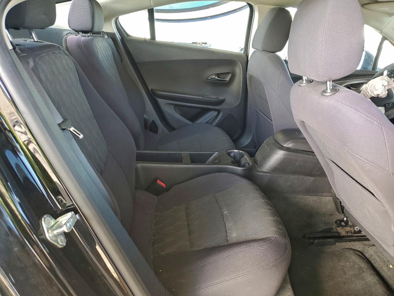 Chevrolet Volt Image 2