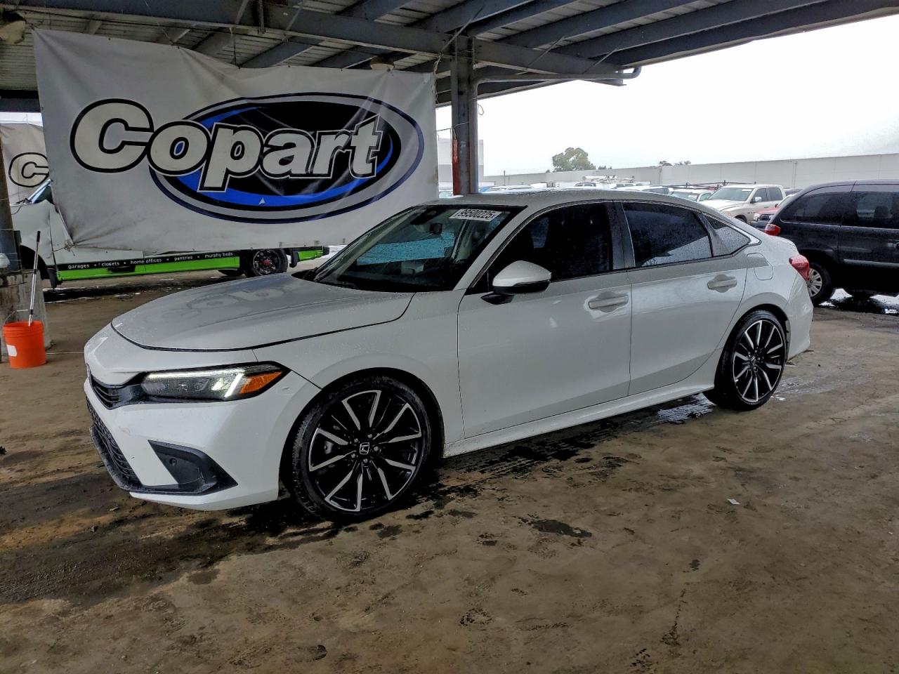 Honda Civic Touring Image 1