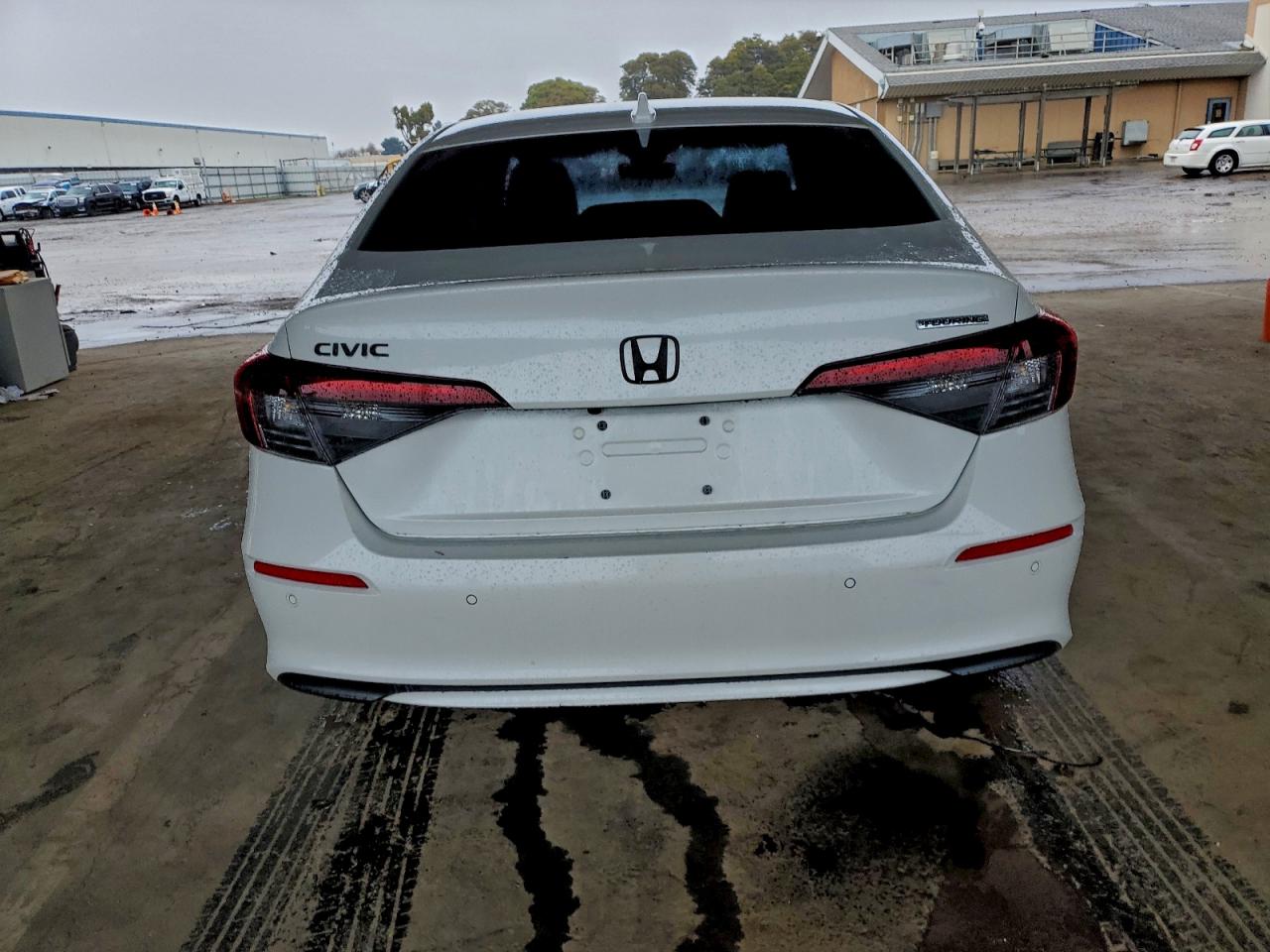 Honda Civic Touring Image 6