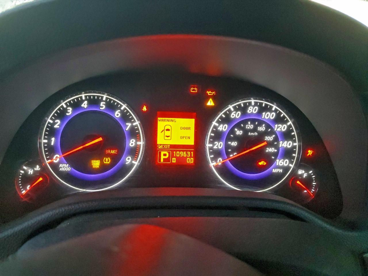 INFINITI G37 Base Image 2