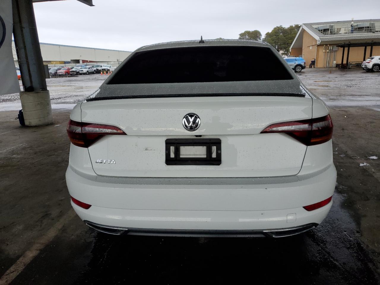 Volkswagen Jetta S Image 6