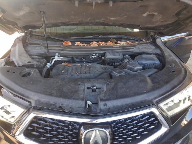 Acura MDX Image 12