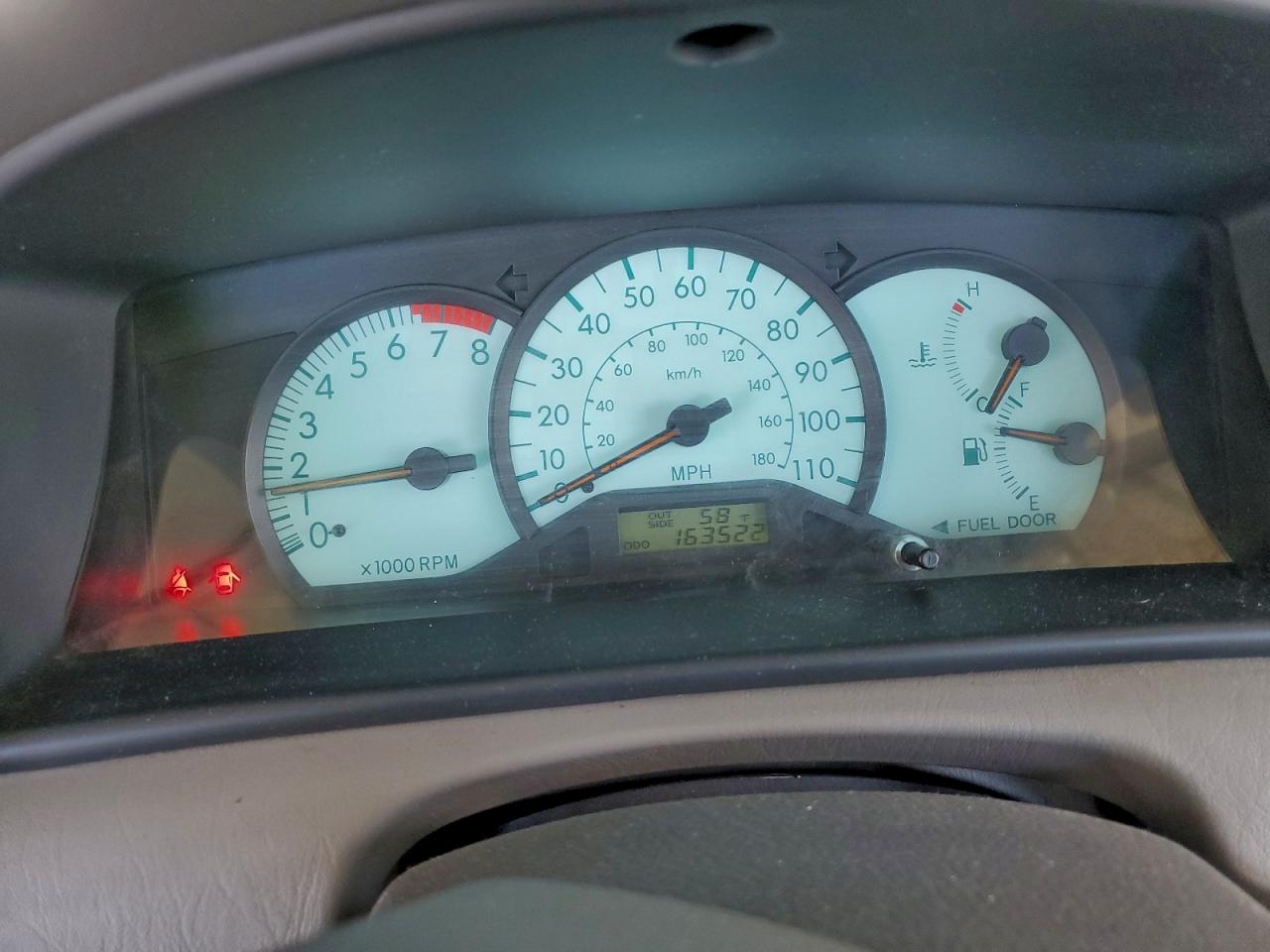 Toyota Corolla Ce Image 11