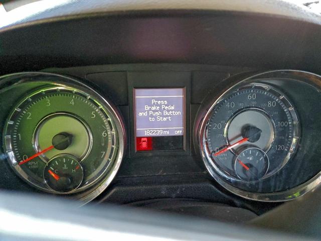 Chrysler Minivan Touring L Image 3