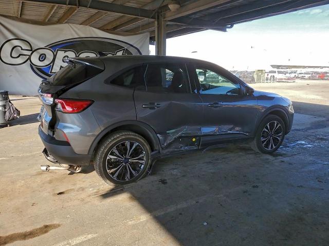 Ford Escape Se Image 3