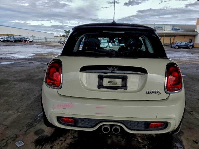 MINI Cooper S Image 2