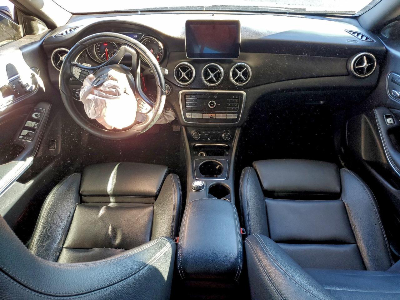 Mercedes-Benz Cla-class 250 Image 8
