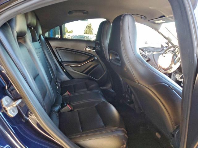 Mercedes-Benz Cla-class 250 Image 10