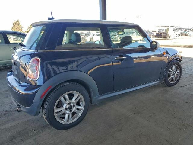 MINI Cooper Image 10