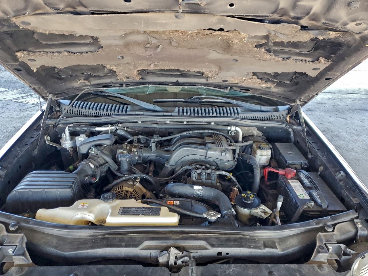 Ford Explorer Xlt Image 3