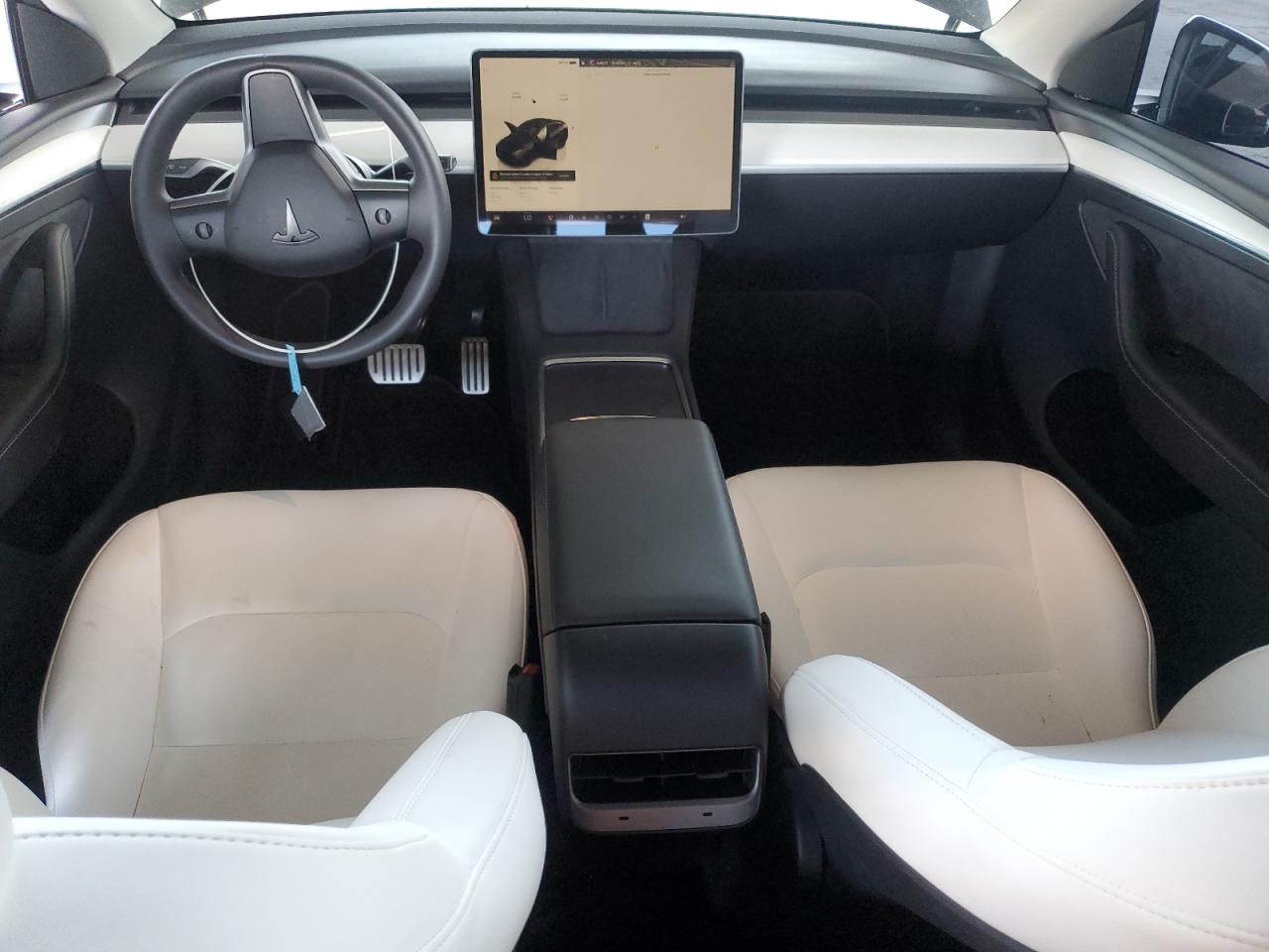 Tesla Model Y Image 3