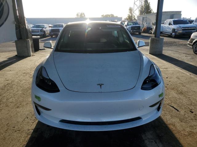 Tesla Model 3 Image 5