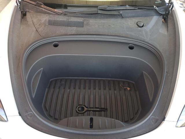 Tesla Model 3 Image 13