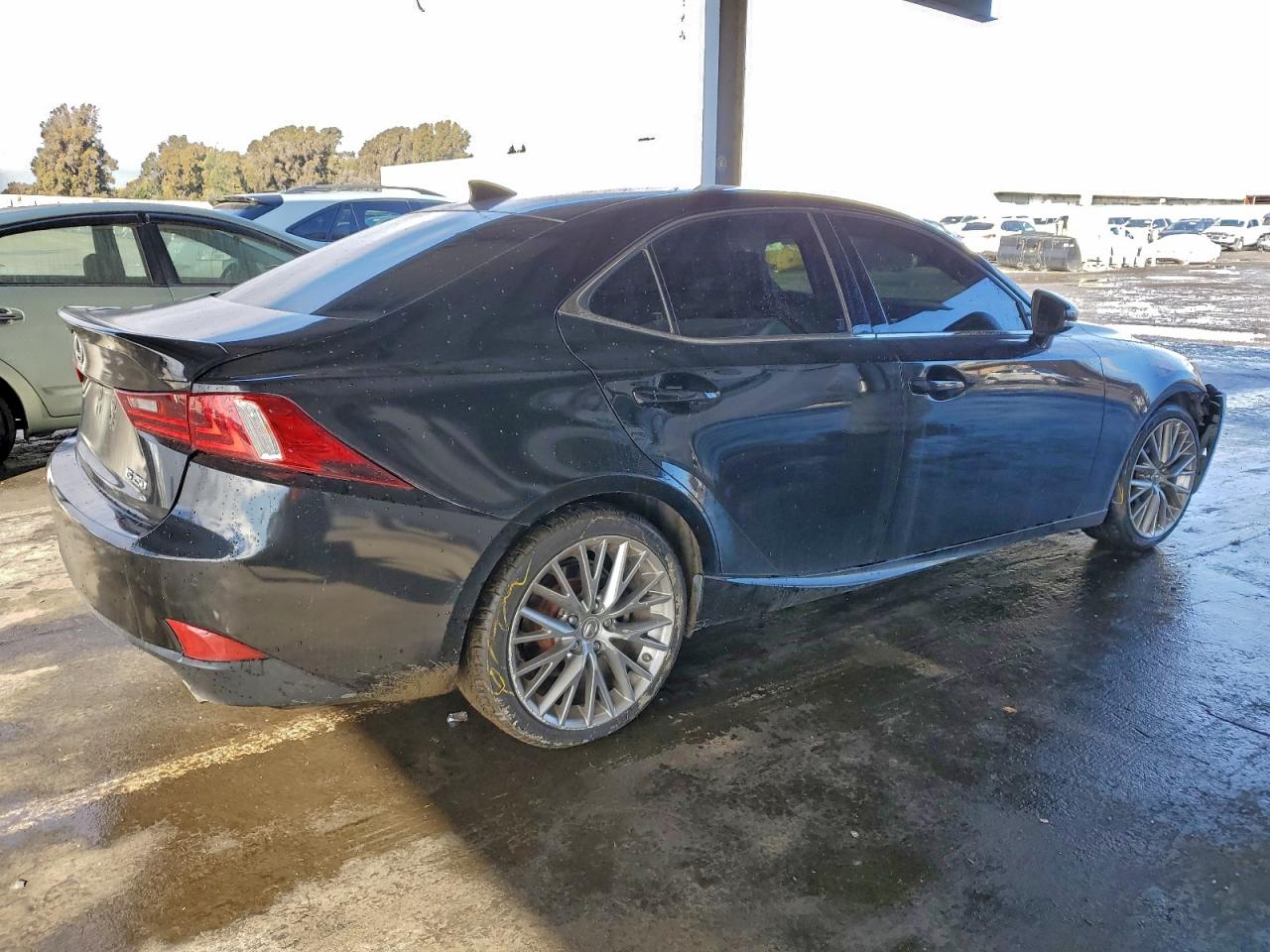 Lexus Is 250 Image 2