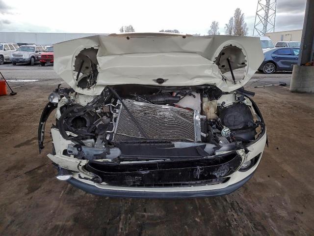 MINI Cooper Clubman Image 12