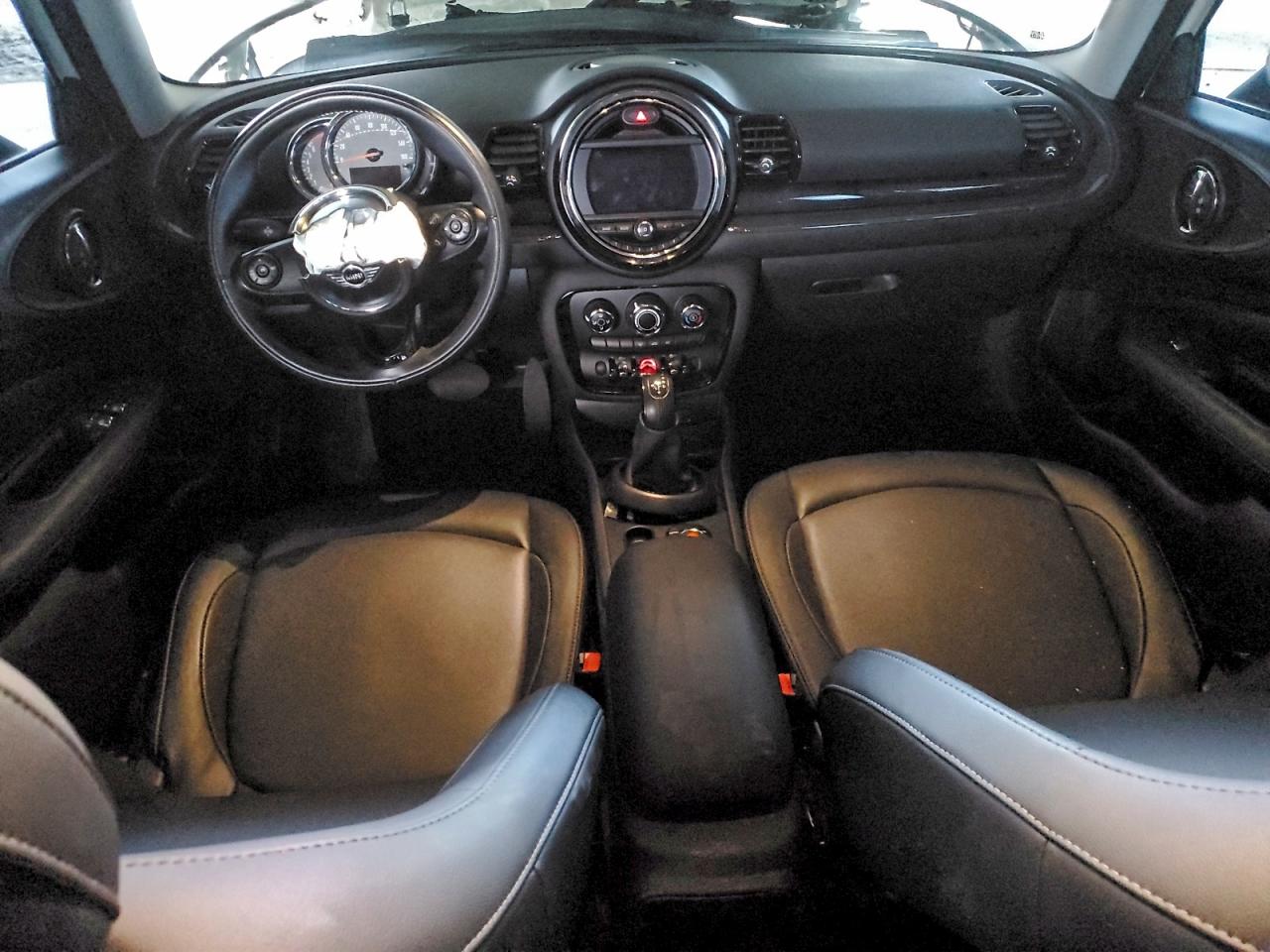 MINI Cooper Clubman Image 10