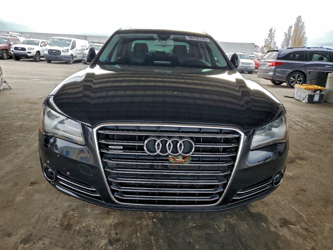 Audi A8 L Quattro Image 8