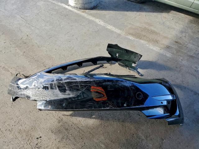 Tesla Model 3 Image 8