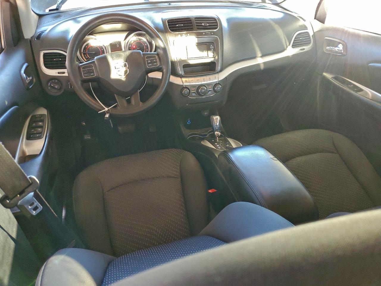 Dodge Journey Sxt Image 8