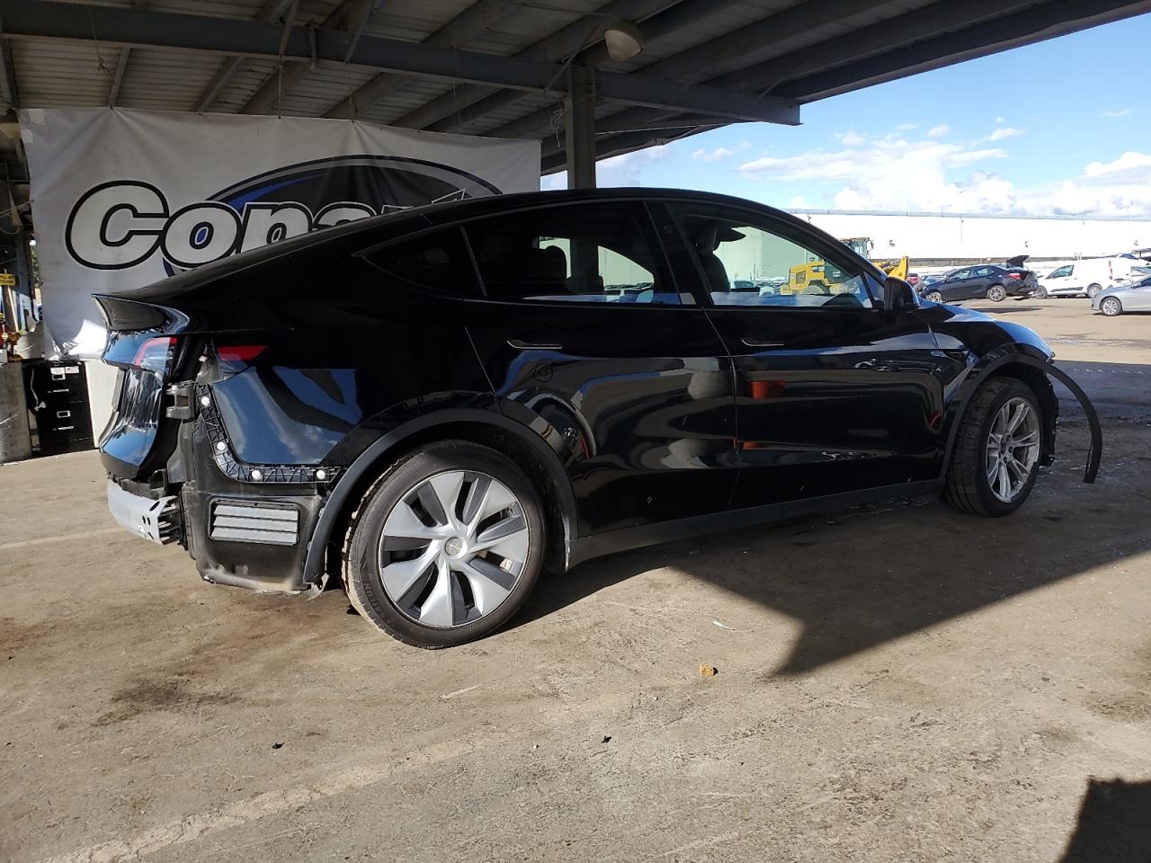 Tesla Model Y Image 4