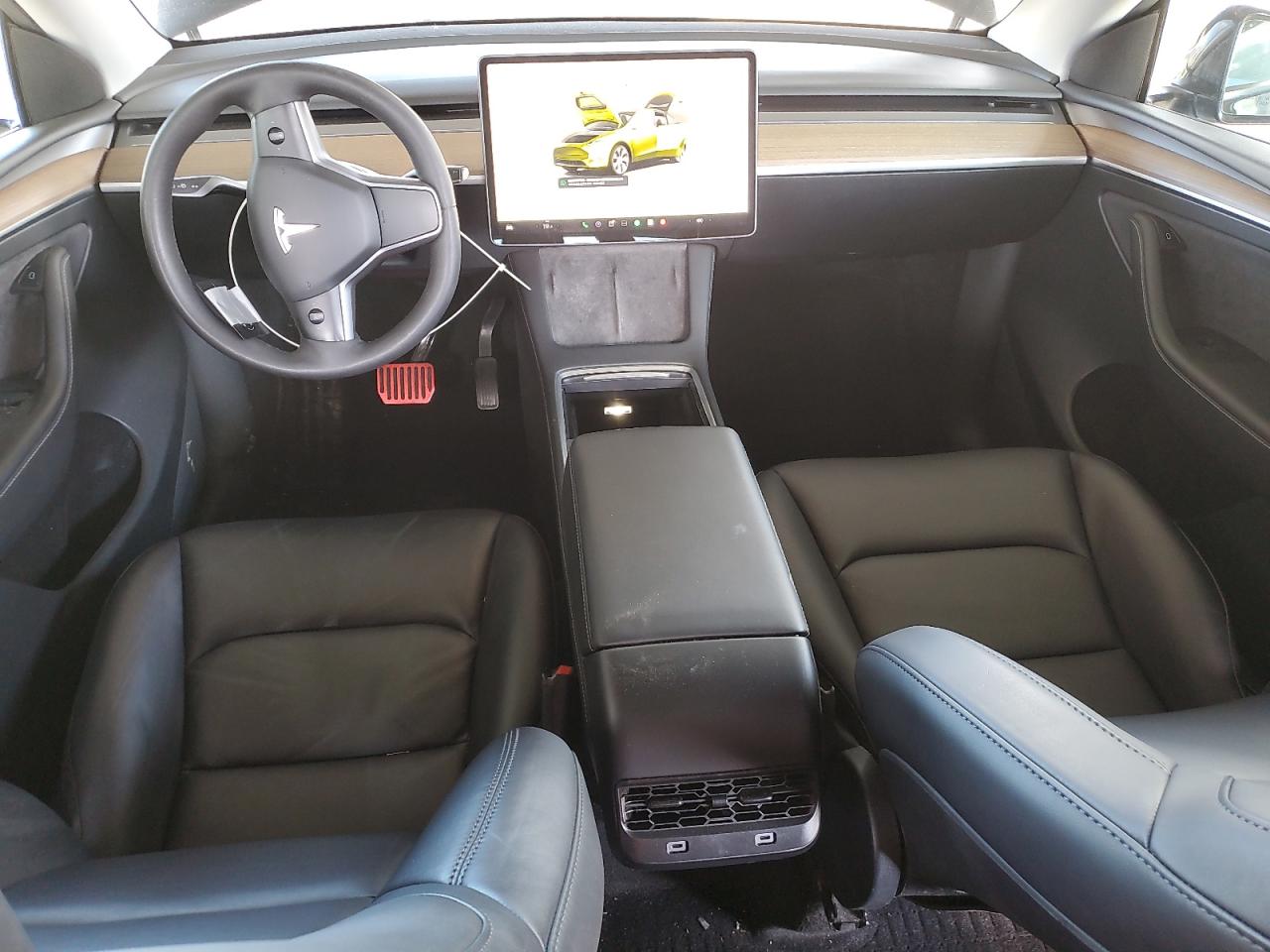 Tesla Model Y Image 9