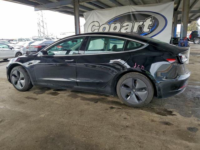 Tesla Model 3 Image 2