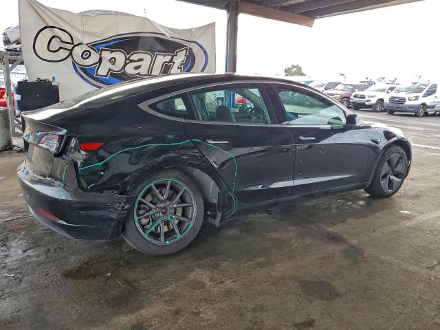 Tesla Model 3 Image 6