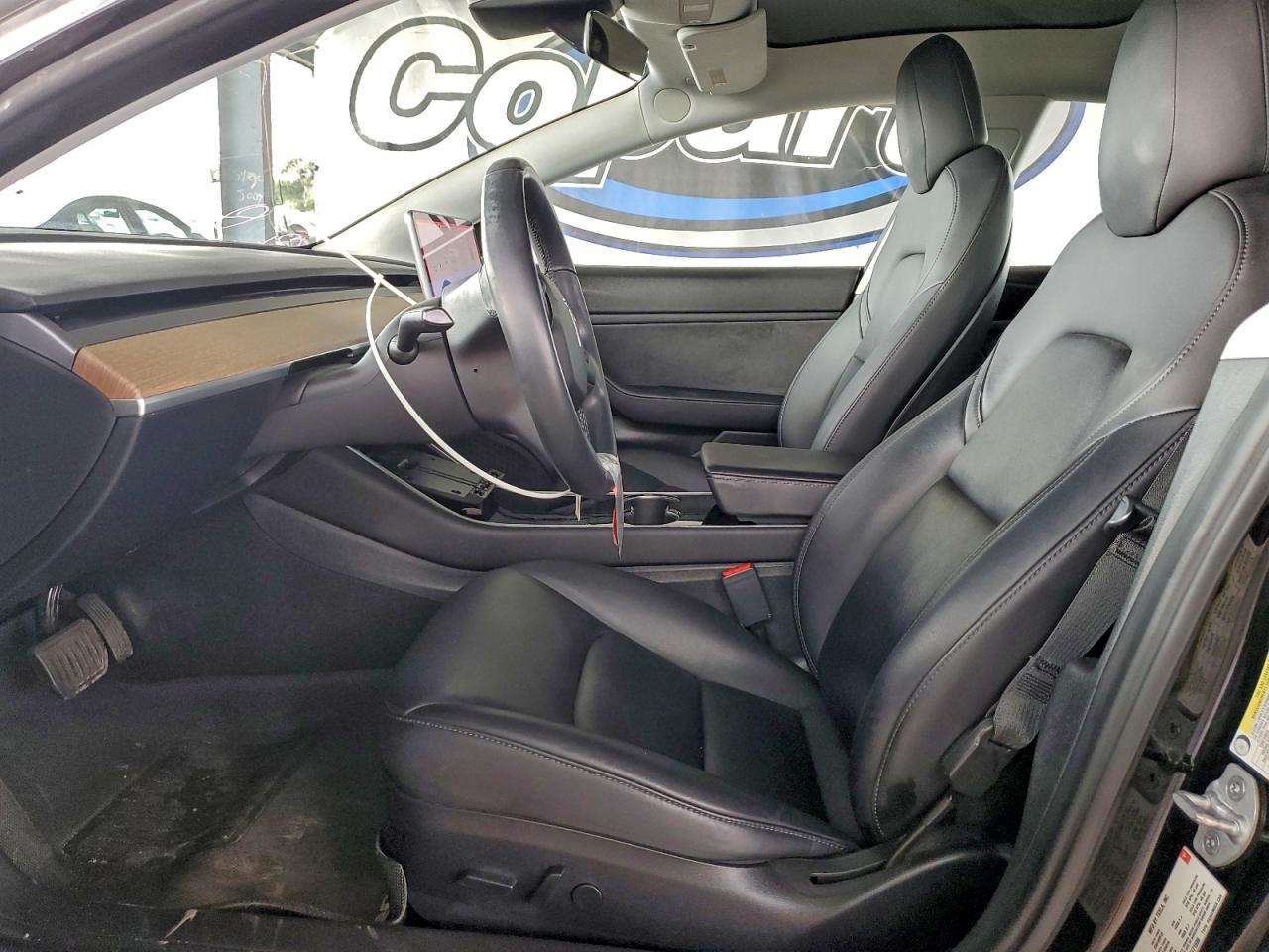 Tesla Model 3 Image 12