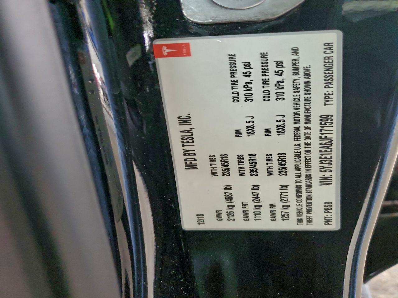 Tesla Model 3 Image 10